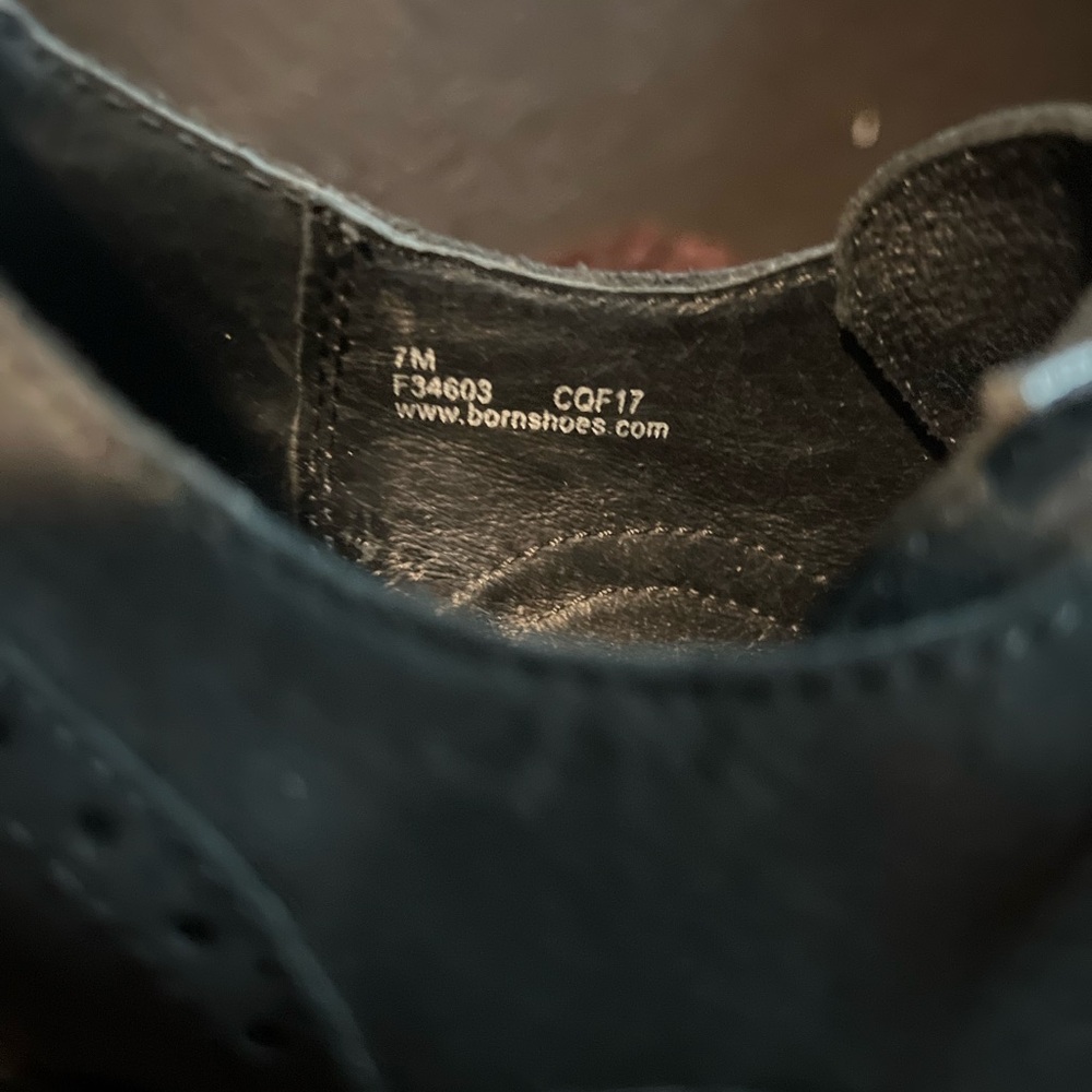 Black Leather Heeled Oxford Shoes - Picture 7 of 7